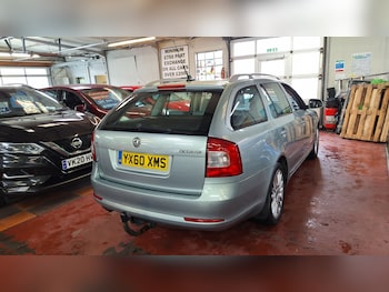 Used Skoda Octavia 2010 for sale - 76553894: Photo