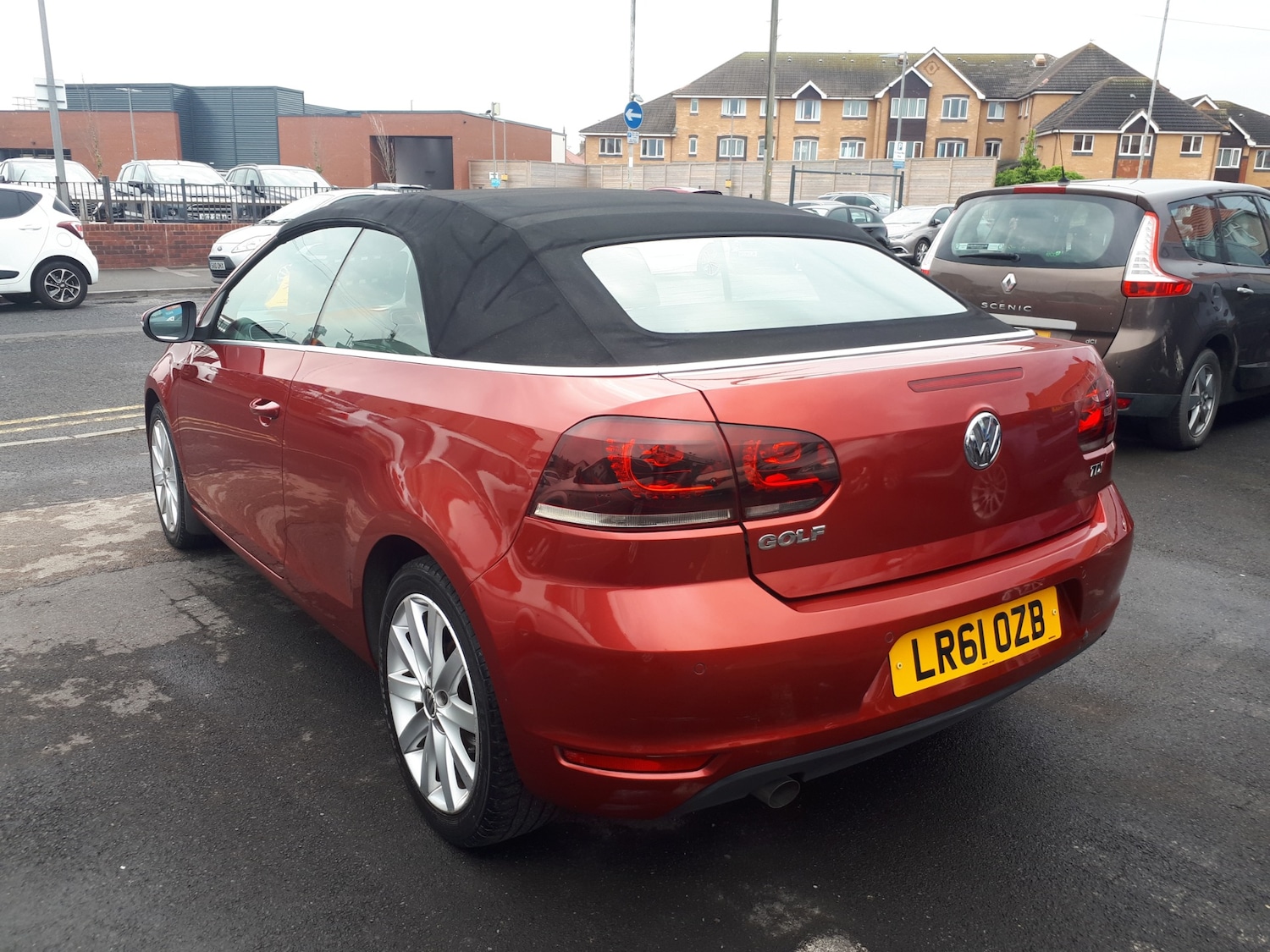 Used Volkswagen Golf 2011 for sale - 76478255: Photo 5