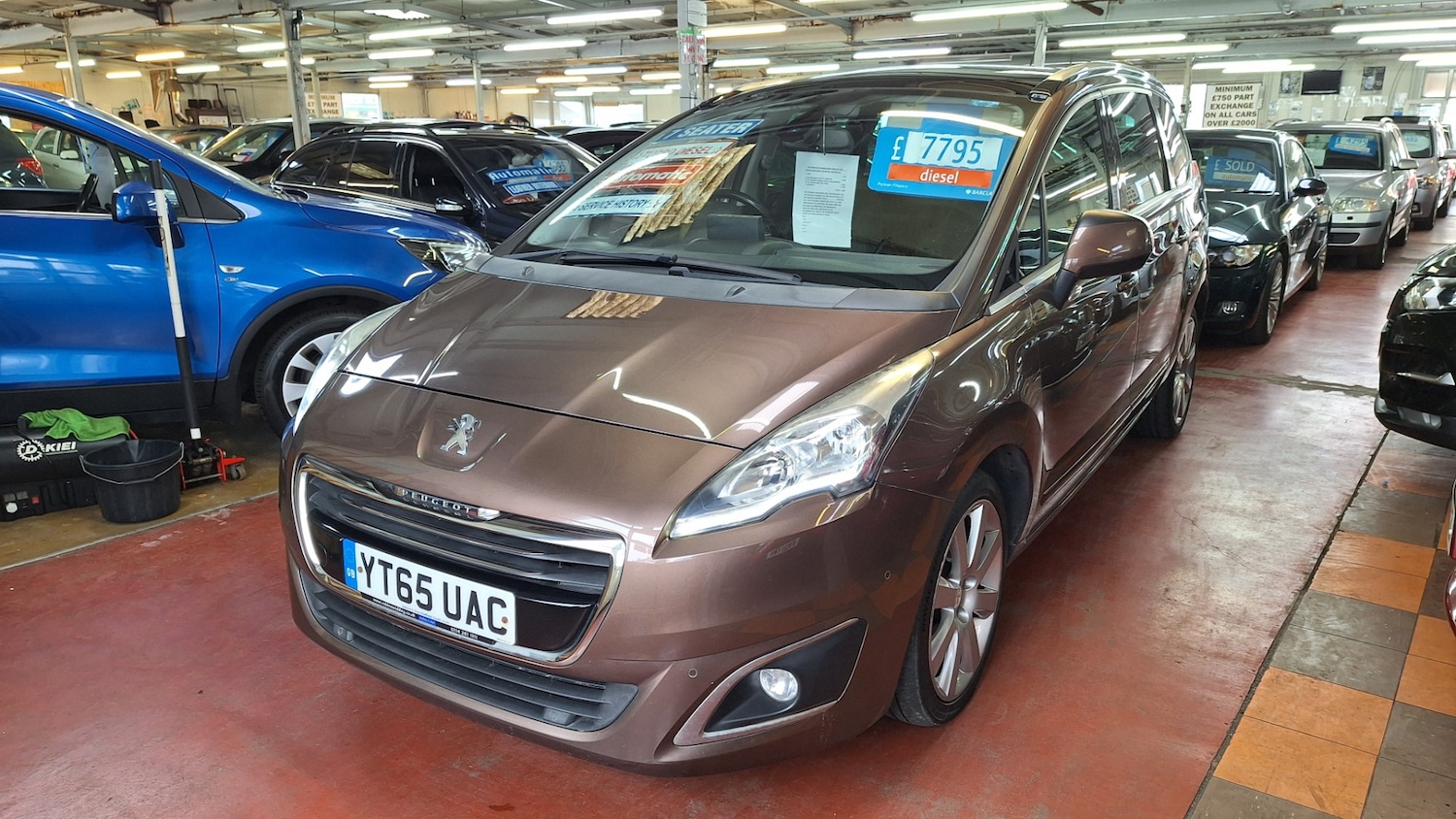 Used Peugeot 5008 2015 for sale - 76232836: Photo 2