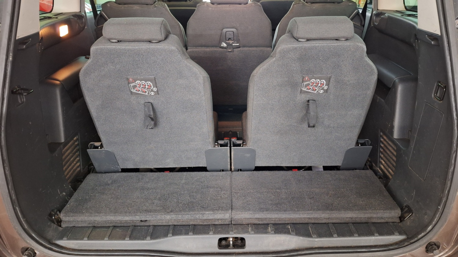 Used Peugeot 5008 2015 for sale - 76232836: Photo 9