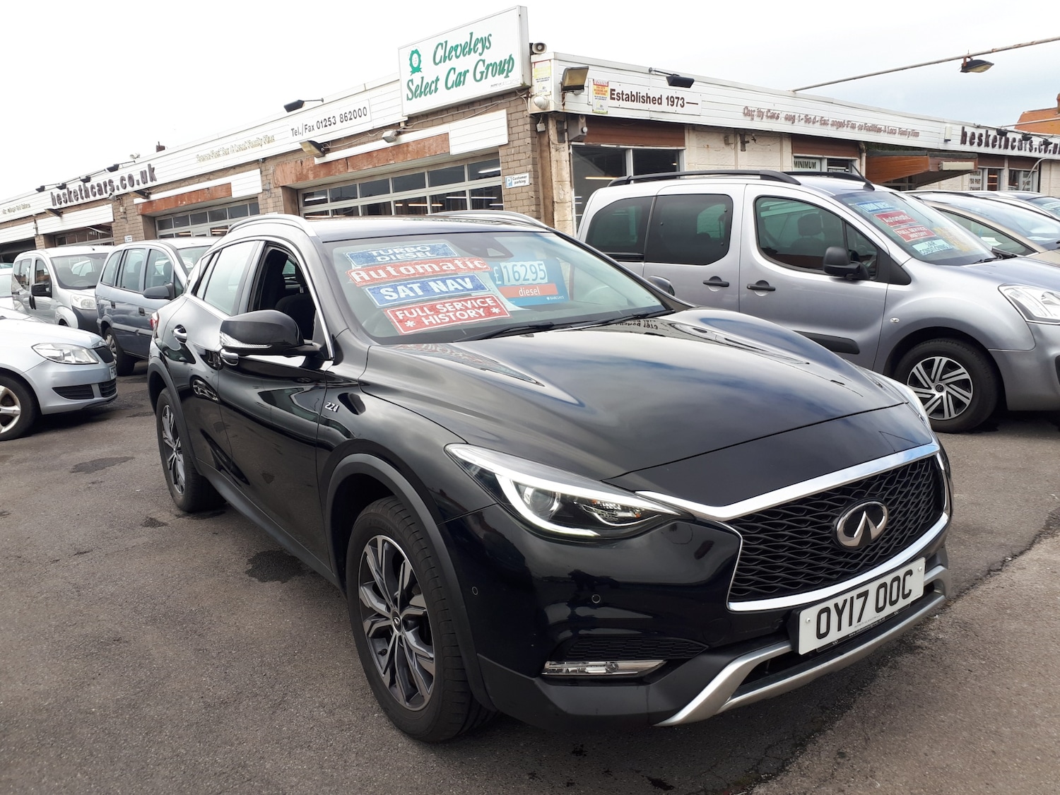 Used Infiniti QX30 2017 for sale - 76480562: Photo 3