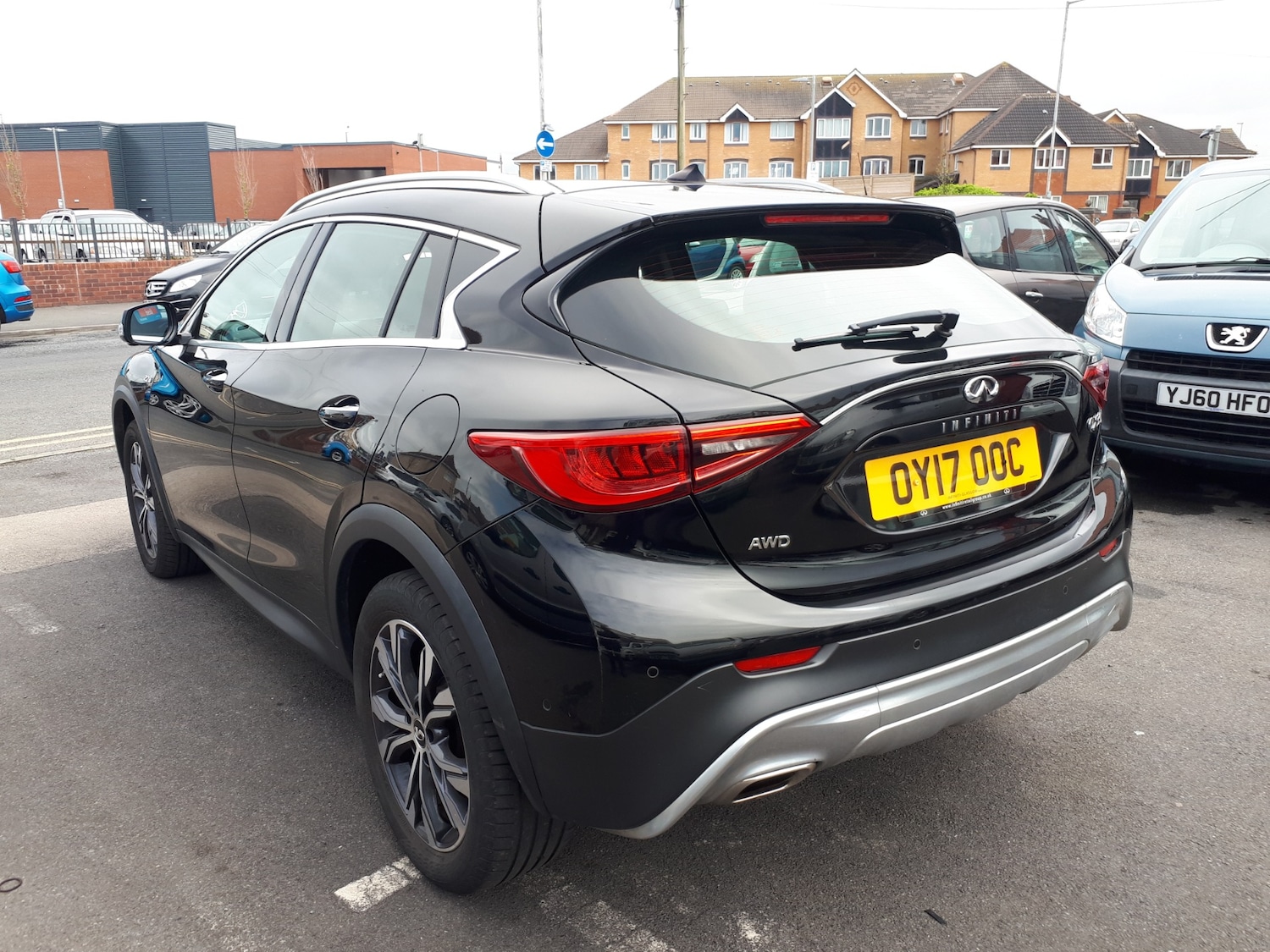 Used Infiniti QX30 2017 for sale - 76480562: Photo 5