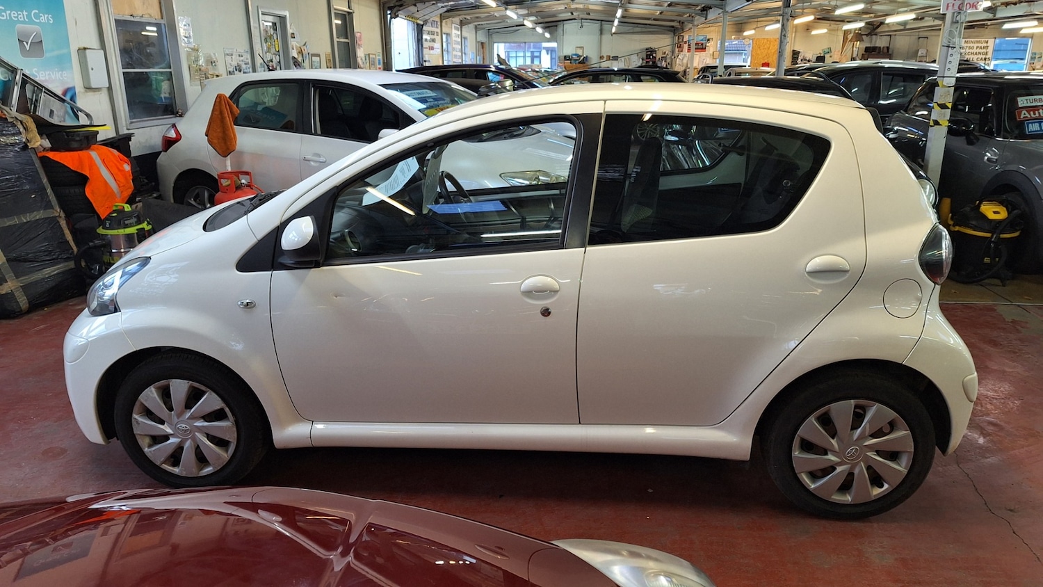 Used Toyota AYGO 2014 for sale - 77310764: Photo 9