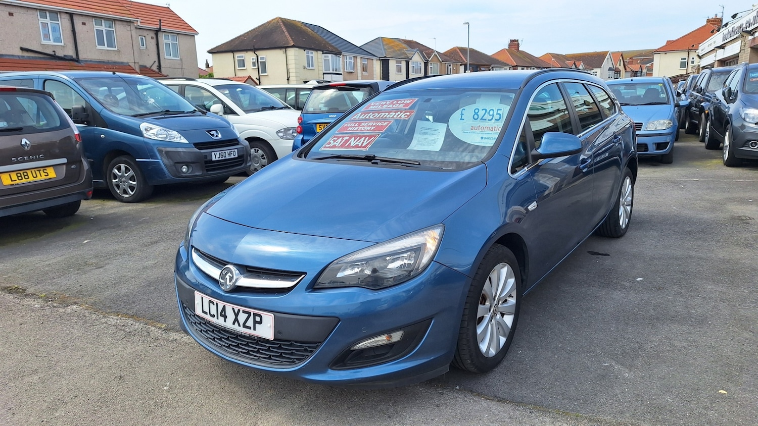 Used Vauxhall Astra 2014 for sale - 78055775: Photo 2