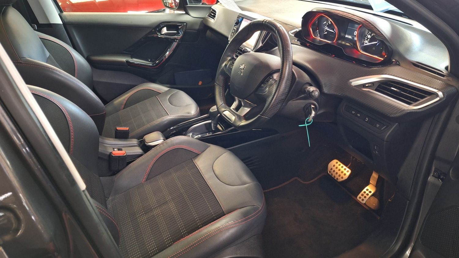 Used Peugeot 2008 2018 for sale - 76488496: Photo 6