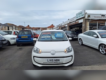 2015 (15) - 1.0 Move Up Automatic 5-Door From £6,995 + Retail Package