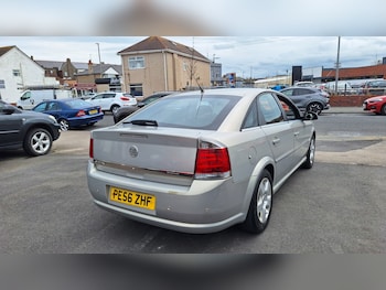 Used Vauxhall Vectra 2006 for sale - 76461674: Photo