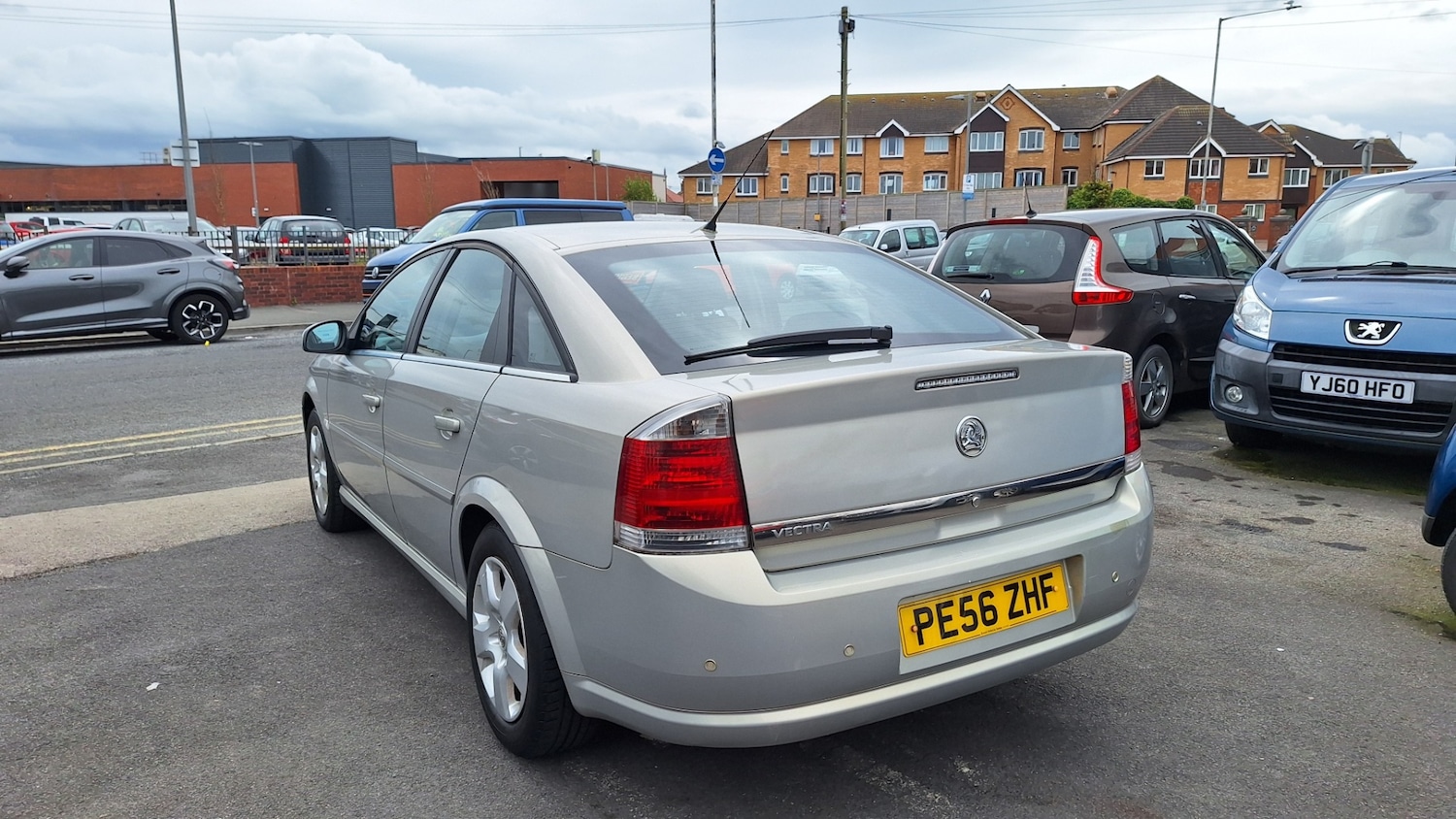 Used Vauxhall Vectra 2006 for sale - 76461674: Photo 5