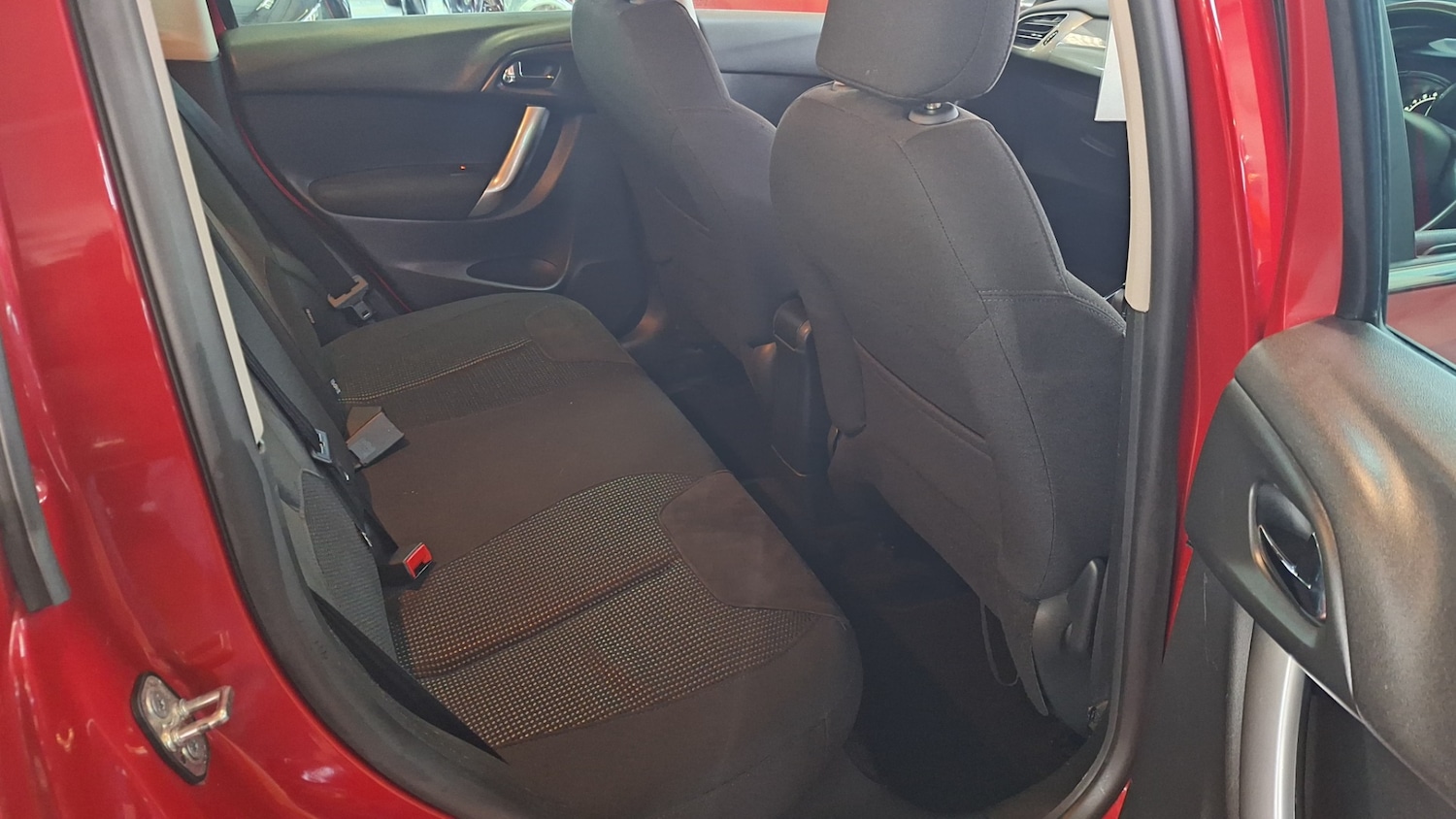 Used Citroen C3 2011 for sale - 76264203: Photo 7