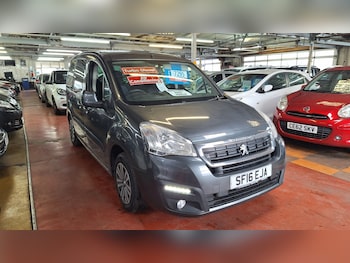 Used Peugeot Partner Tepee 2016 for sale - 78210938: Photo