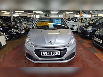 2015 (65) - 1.0 PureTech Access 5-Door From £3,895 + Retail Package