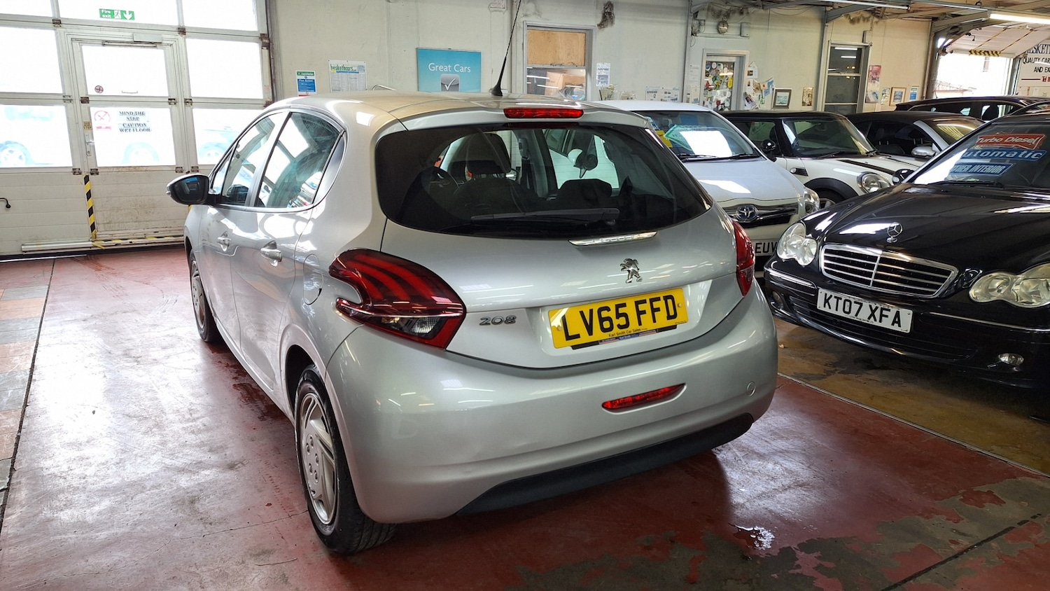 Used Peugeot 208 2015 for sale - 77234141: Photo 5