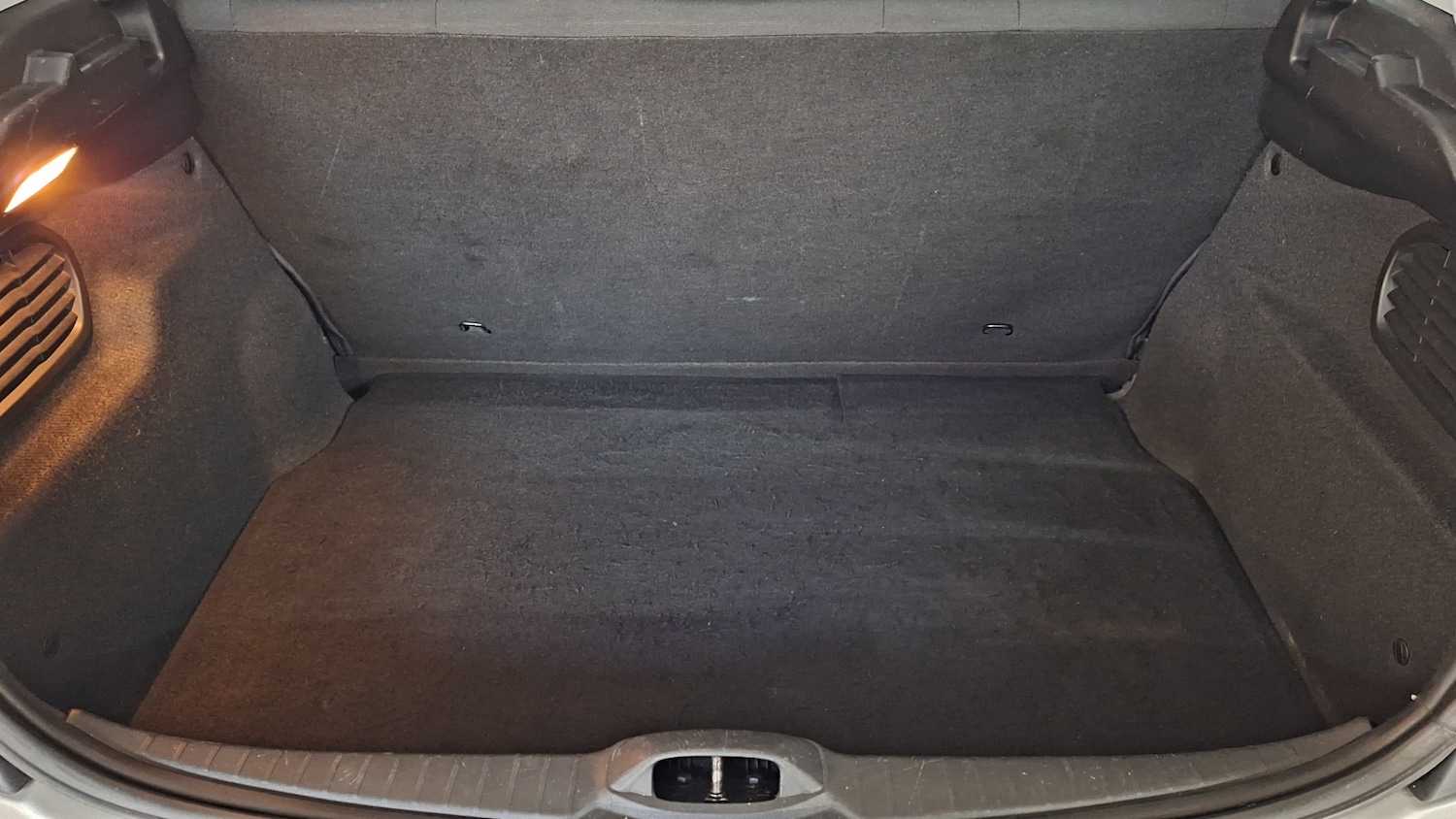 Used Peugeot 208 2015 for sale - 77234141: Photo 8