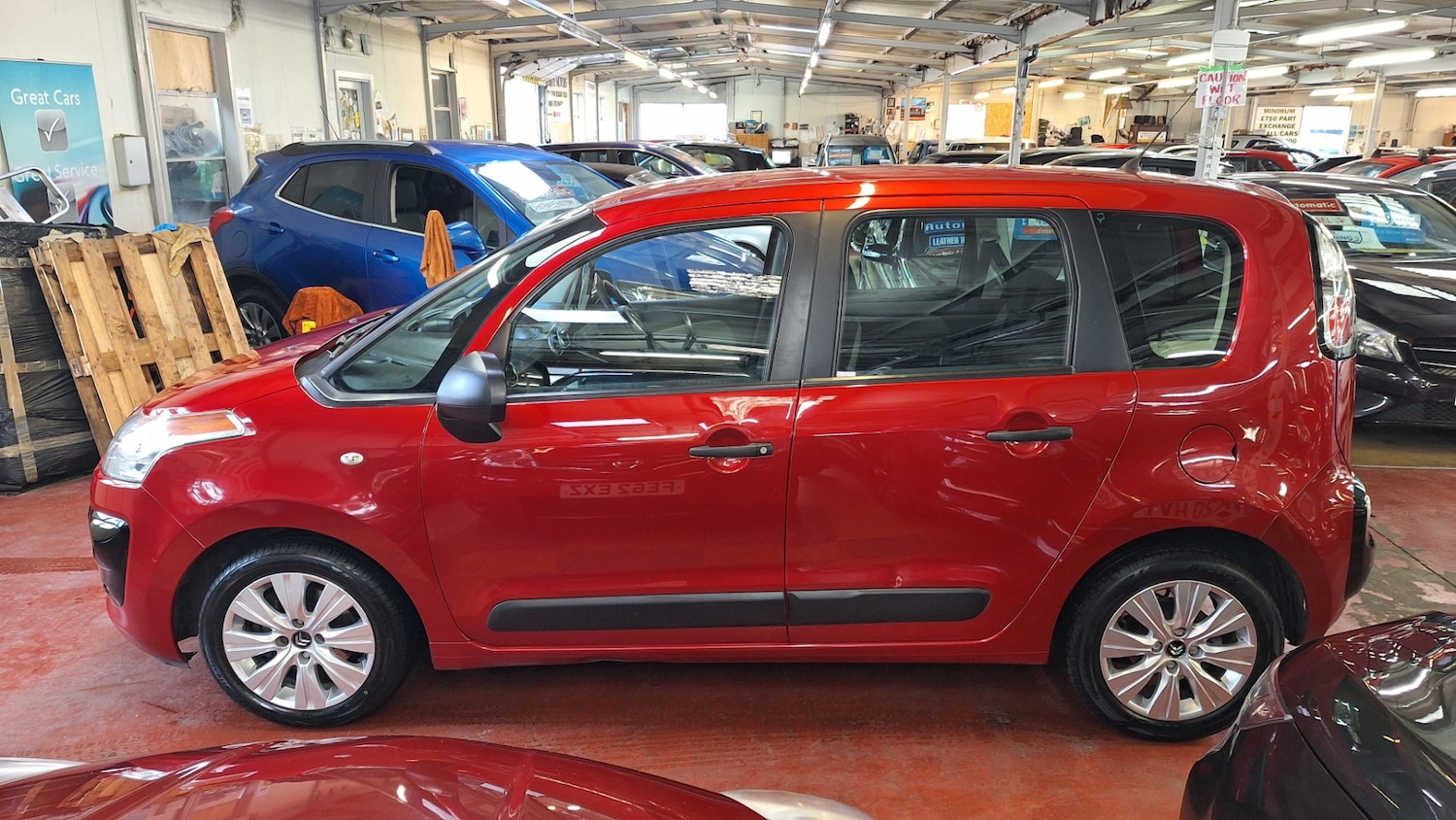 Used Citroen C3 Picasso 2014 for sale - 76637343: Photo 9