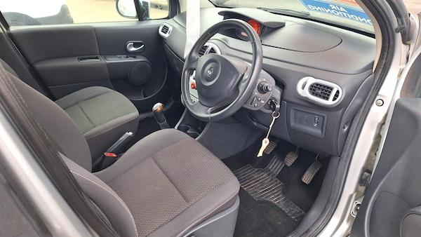 Used Renault Grand Modus 2011 for sale - 69436393: Photo 6