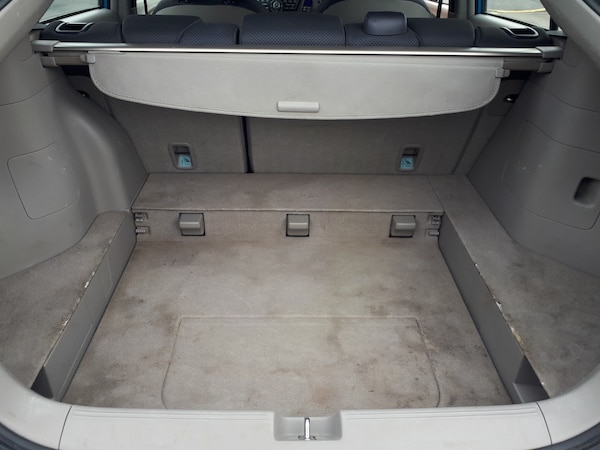 Used Honda Insight 2010 for sale - 75537269: Photo 8