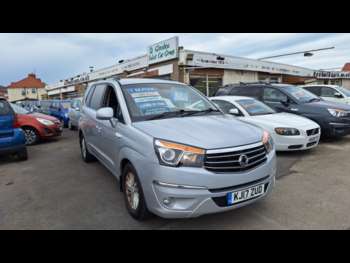 Used Ssangyong Turismo 2017 for sale - 74422335: Photo