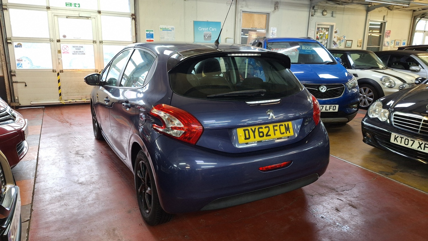 Used Peugeot 208 2012 for sale - 76352370: Photo 5