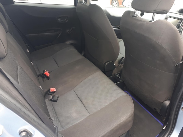 Used Toyota Yaris 2012 for sale - 66883208: Photo 7