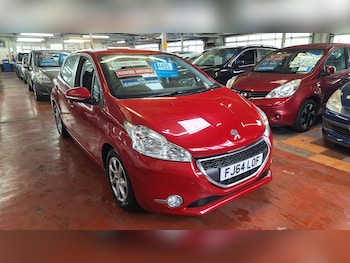 Used Peugeot 208 2015 for sale - 77086251: Photo
