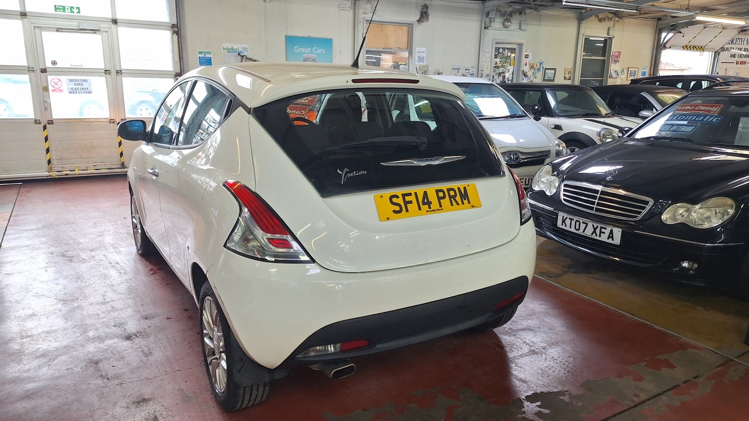 Used Chrysler Ypsilon 2014 for sale - 78132474: Photo 5