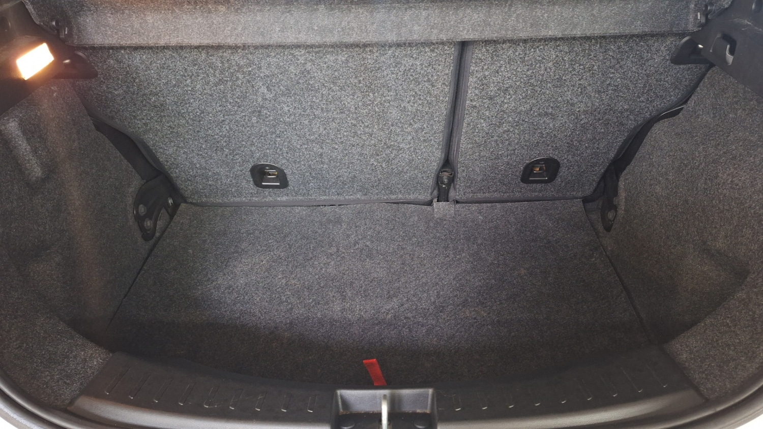 Used Chrysler Ypsilon 2014 for sale - 78132474: Photo 8