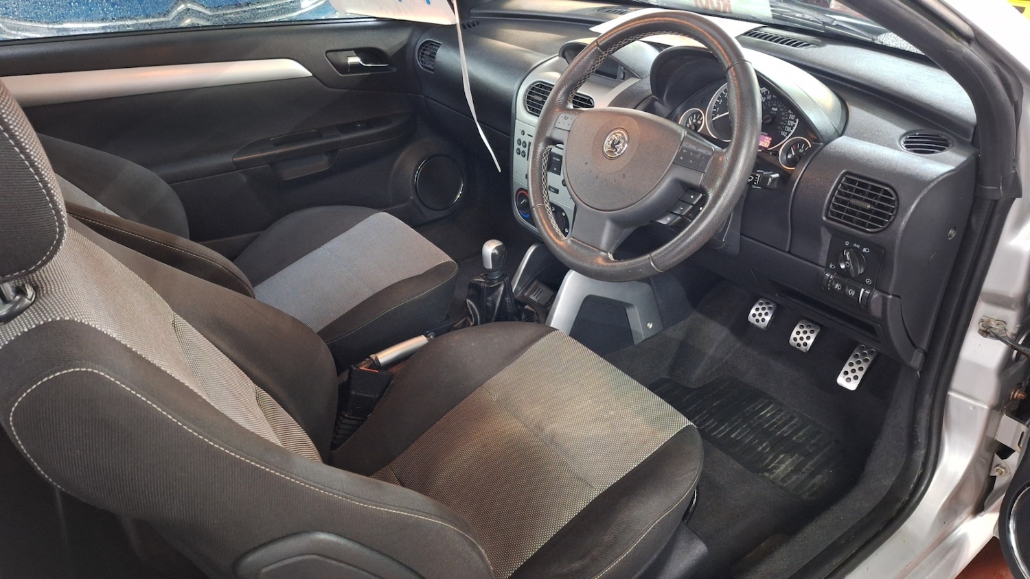 Used Vauxhall Tigra 2005 for sale - 76845287: Photo 3