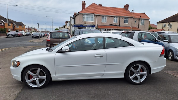 Used Volvo C70 2010 for sale - 72365333: Photo 9