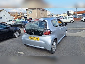 Used Toyota AYGO 2009 for sale - 76465976: Photo