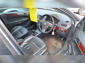 Used Vauxhall Astra 2004 for sale - 76464578: Photo