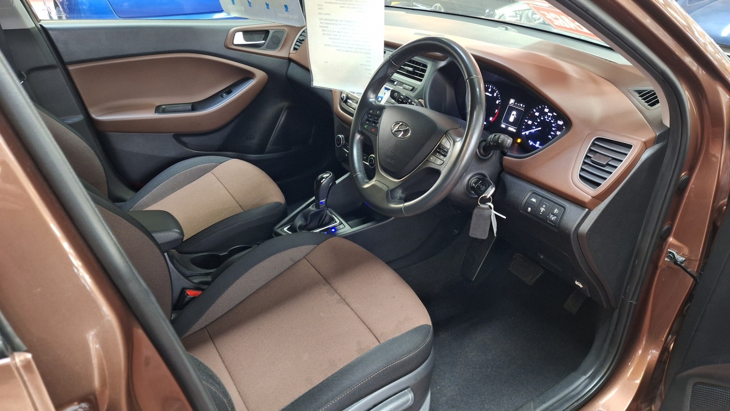 Used Hyundai i20 2015 for sale - 75996460: Photo 6