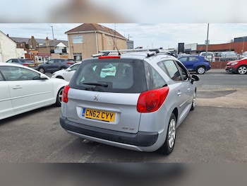 Used Peugeot 207 2012 for sale - 75743599: Photo