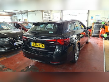 Used Toyota Avensis 2016 for sale - 77159430: Photo