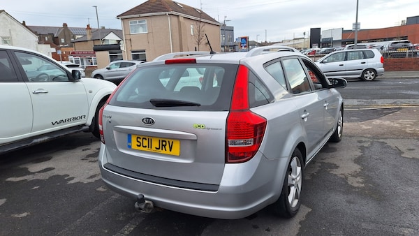 Used Kia Ceed 2011 for sale - 72199357: Photo 4