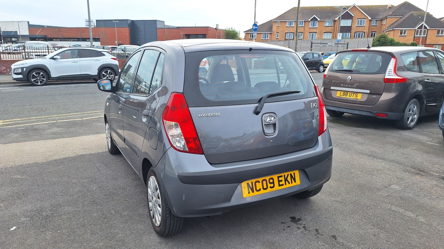 Used Hyundai i10 2009 for sale - 75641345: Photo 5