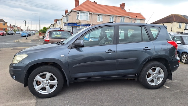 Used Toyota RAV4 2006 for sale - 72181143: Photo 9