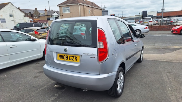 Used Skoda Roomster 2008 for sale - 74891120: Photo 4