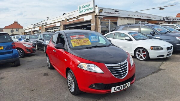 Used Chrysler Ypsilon 2013 for sale - 74100657: Photo 3