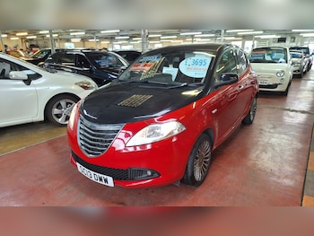 Used Chrysler Ypsilon 2013 for sale - 77058473: Photo