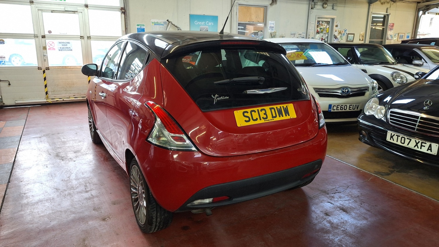 Used Chrysler Ypsilon 2013 for sale - 77058473: Photo 5