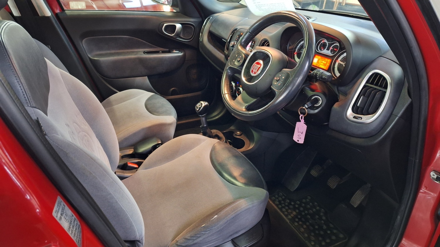 Used Fiat 500L 2014 for sale - 76588657: Photo 6