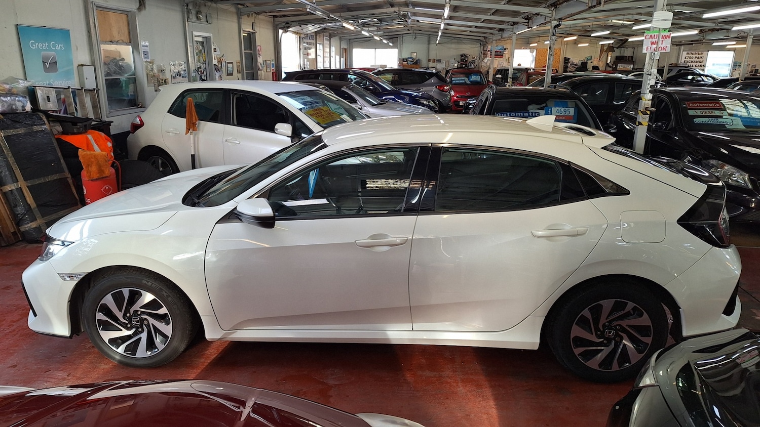 Used Honda Civic 2018 for sale - 76892382: Photo 9