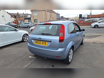 Used Ford Fiesta 2005 for sale - 76450026: Photo