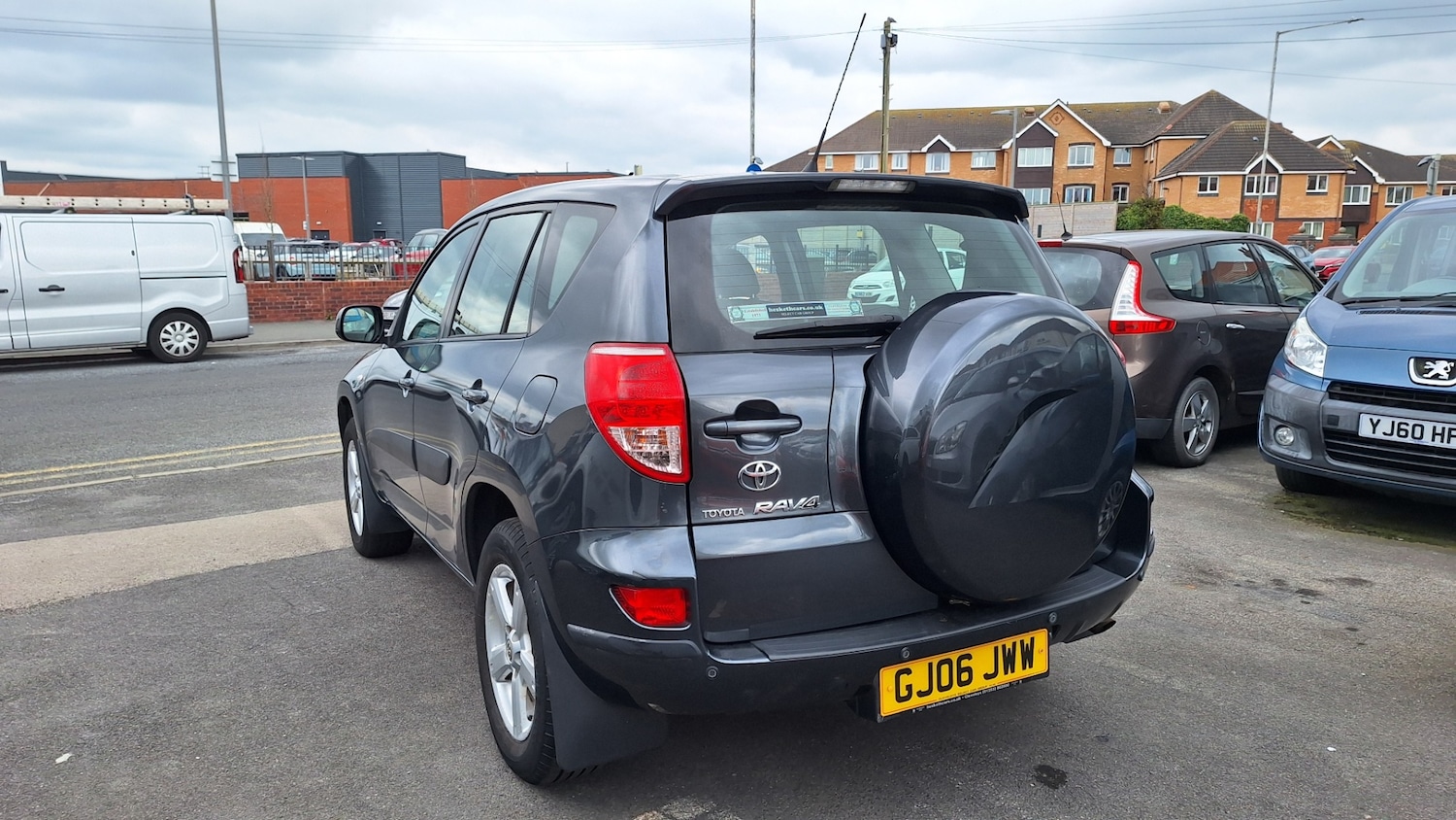 Used Toyota RAV4 2006 for sale - 76452460: Photo 5