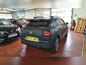 Used Citroen C4 Cactus 2015 for sale - 76008408: Photo