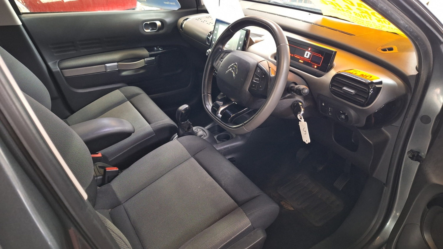 Used Citroen C4 Cactus 2015 for sale - 76008408: Photo 6