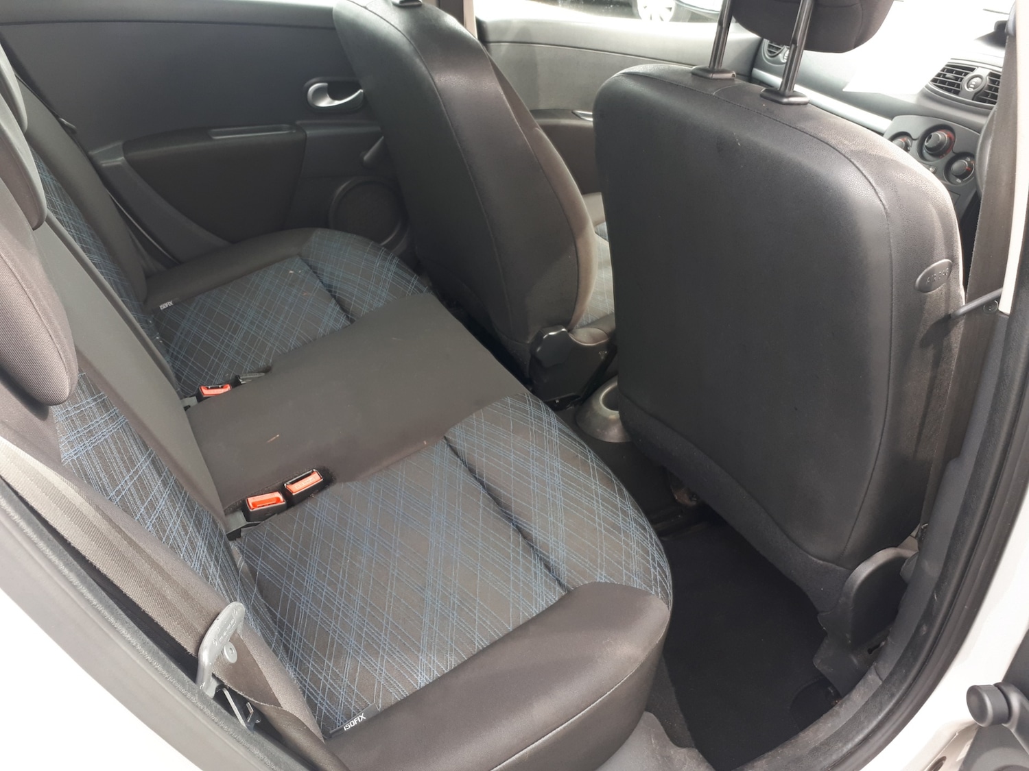 Used Renault Clio 2008 for sale - 78133648: Photo 7