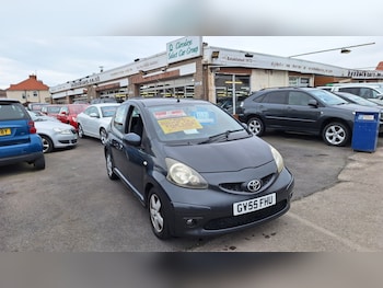 Used Toyota AYGO 2005 for sale - 76452480: Photo