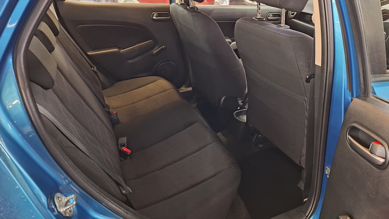 Used Mazda Mazda2 2012 for sale - 76649656: Photo 7