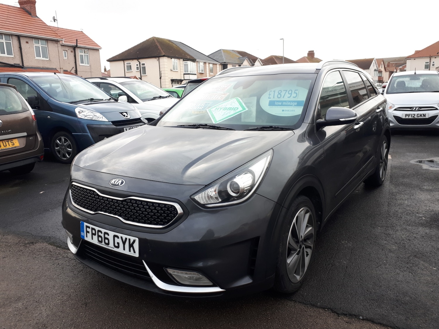 Used Kia Niro 2016 for sale - 76480044: Photo 2